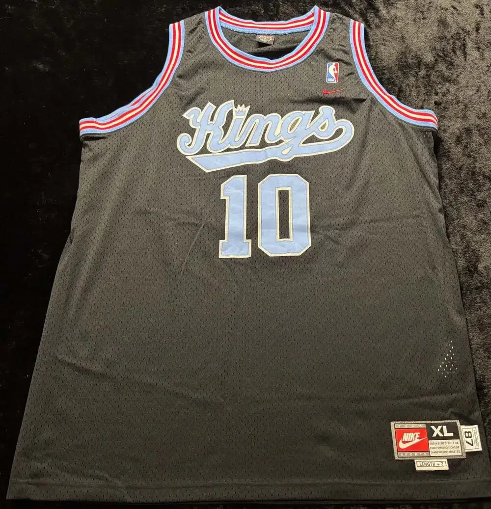Men XL Vintage Nike Sacramento Kings Mike Bibby #10 Stitched Jersey